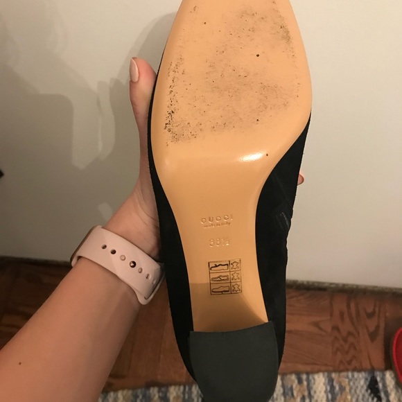 Gucci knee high black suede boots w/ gold buckle - Picture 3 of 5